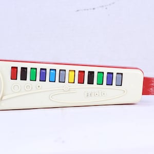 Kid's triola, Vintage harmonica, Blow harmonica, Made in DDR triola, Pop design Germany, Vintage music instrument, Flute whistle toy