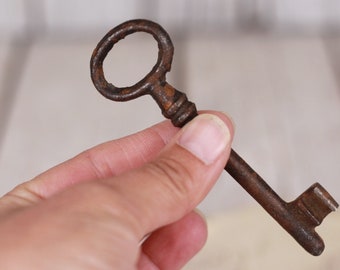 Vintage French Metal Skeleton Key, Rustic Jewelry Pendant