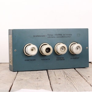 Vintage Set of Ceramic Fuses in Box, Old Electric Fuse, 30A Fuse Holder