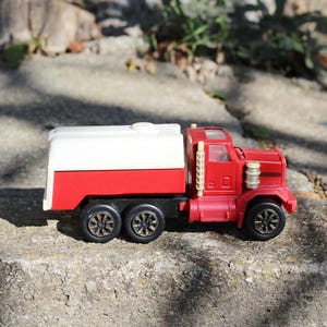 Vintage Red Tank Truck, Collectibles