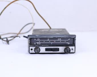 Autoradio Lada vintage : récepteur bulgare 2 bandes, automobile rétro des années 1970