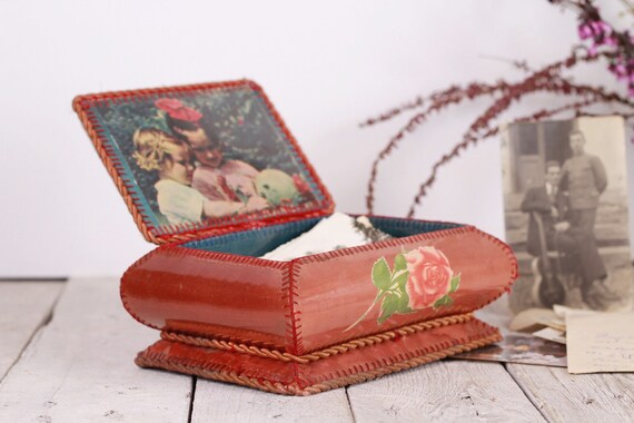 Vintage Vinyl Jewelry or Trinket Box, Pictures Box, Memories