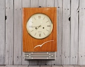 Mechanical Wall Clock Jantar Vintage Wooden Case Pendulum Clock Key Wind-Up Clock USSR