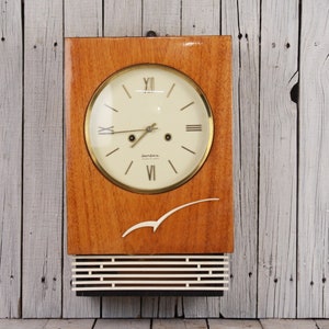 Mechanical Wall Clock Jantar, Vintage Wooden Case Pendulum Clock, Key Wind-Up Clock, USSR