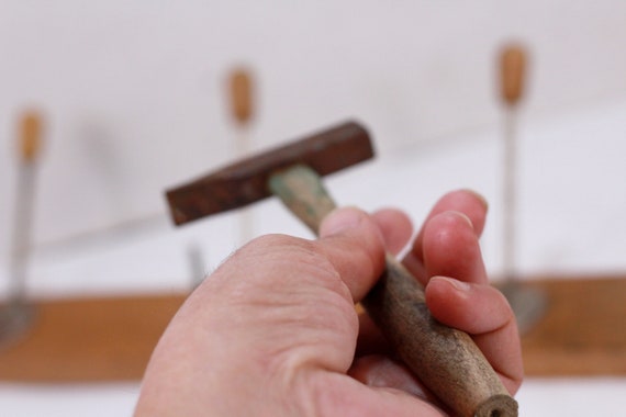 CRAKES marteau en noyer 0,25P pour le travail du bois Mini marteau Outils à main