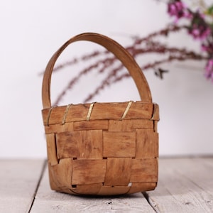 Vintage Primitive Rustic Wooden Picnic Basket, Top Handle Wicker