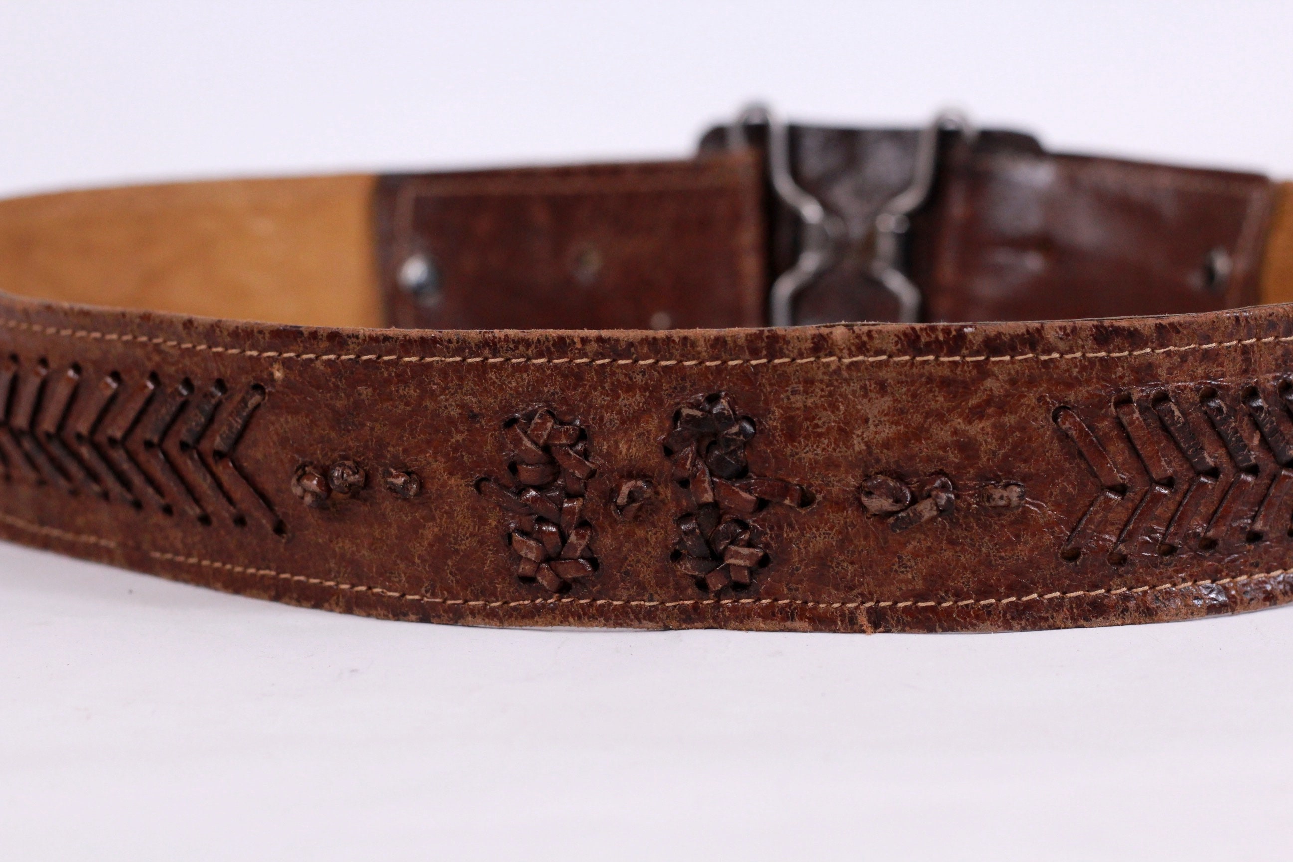 Vintage Women’s M Belt Handmade Ivory  Suede Tooled Brass Buckle Western Cowgirl Vintage Tooled Leather Belt Women - Etsy main image 3