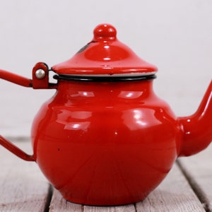 Vintage Red Enamel Teapot Small Kettle Tourist Equipment