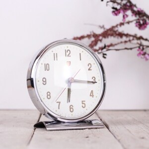 Vintage Chinese Mechanical Alarm Clock, Wind-Up, Working image 4