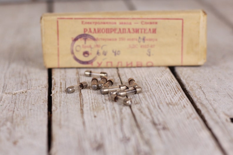 Vintage Glass Fuses Set of 100 Vacuum Fuses Radio Electron Etsy