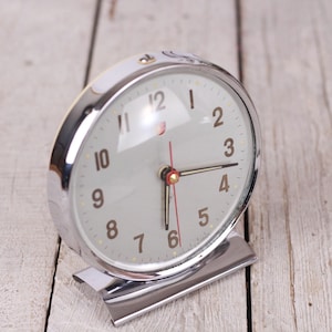 Vintage Chinese Mechanical Alarm Clock, Wind-Up, Working image 6