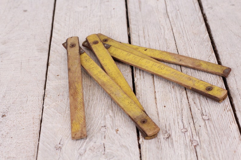 Vintage Wooden Carpenter Folding Ruler Meter