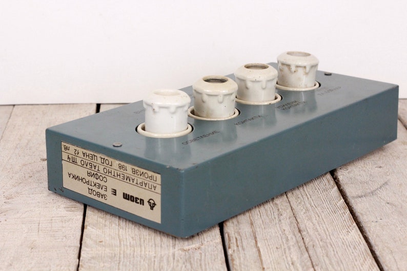 Vintage Set of Ceramic Fuses in Box Old Electric Fuse 30A Fuse Etsy