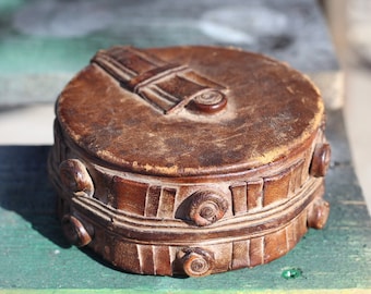 Vintage Round Brown Leather Jewelry Box with Lid