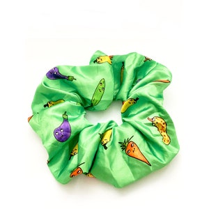 Funny fall vegetables scrunchie - mean veggies scrunchies - gift for vegan or vegetarian
