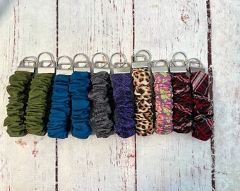 Scrunchie Key Fob Wristlet, Fabric Key fob, Key fob, Keychain, Keychain Wristlet, Fabric key chain