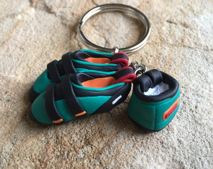 Rock Climbing Keychain Personalized Gift for Climbers Custom Climbing Shoes and Chalk Bag