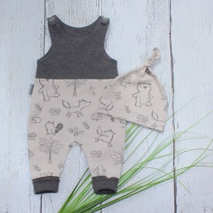 Baby Strampler Tierkinder Mädchen Junge dunkelgrau hellgrau handmade Gr. 50-80
