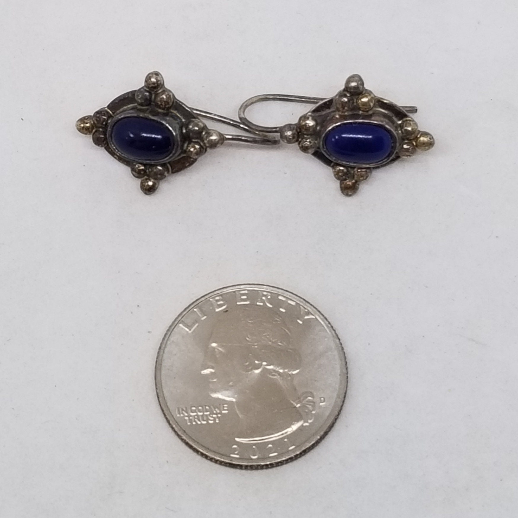 FA2680 Vintage Carsi TC 57 Sterling and Blue Lapis Wire