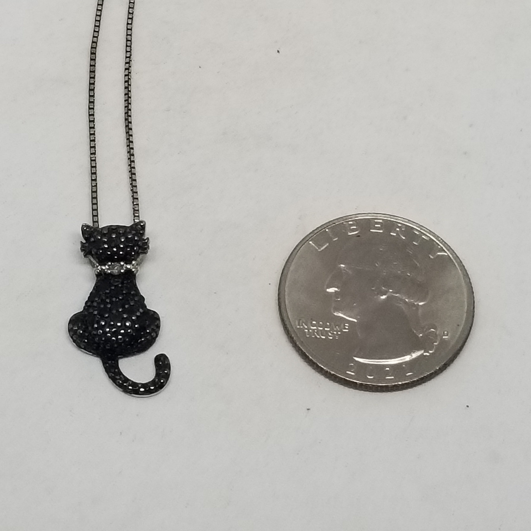 FA4494 Vintage Thailand/italy Sterling With 1/4 TCW Black Diamonds