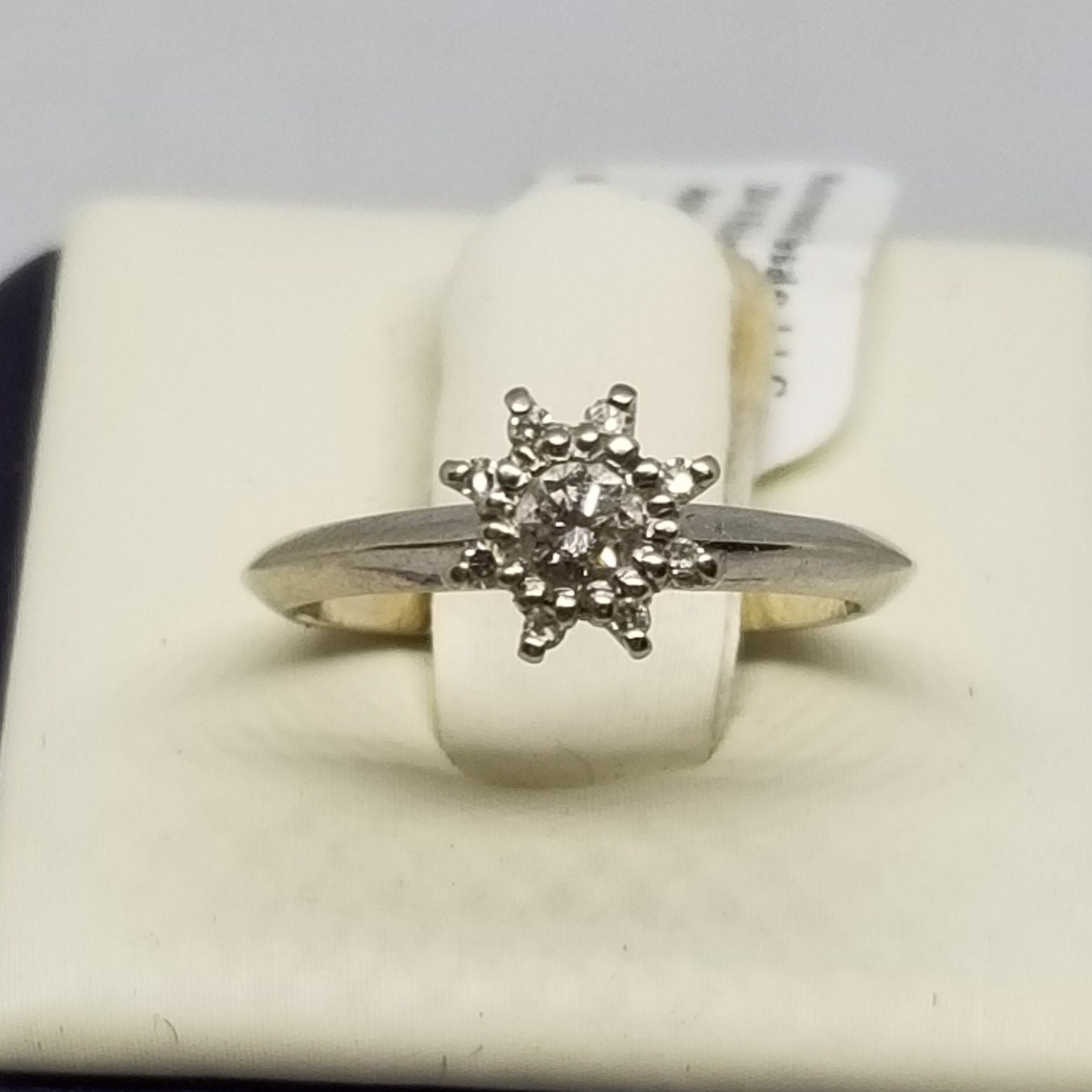Z1565 Vintage 18K White Gold Diamond Ring, Size 3, Est. 0.15 Z1565 Vintage 18K White Gold Diamond Ring, Size 3, Est. 0.15