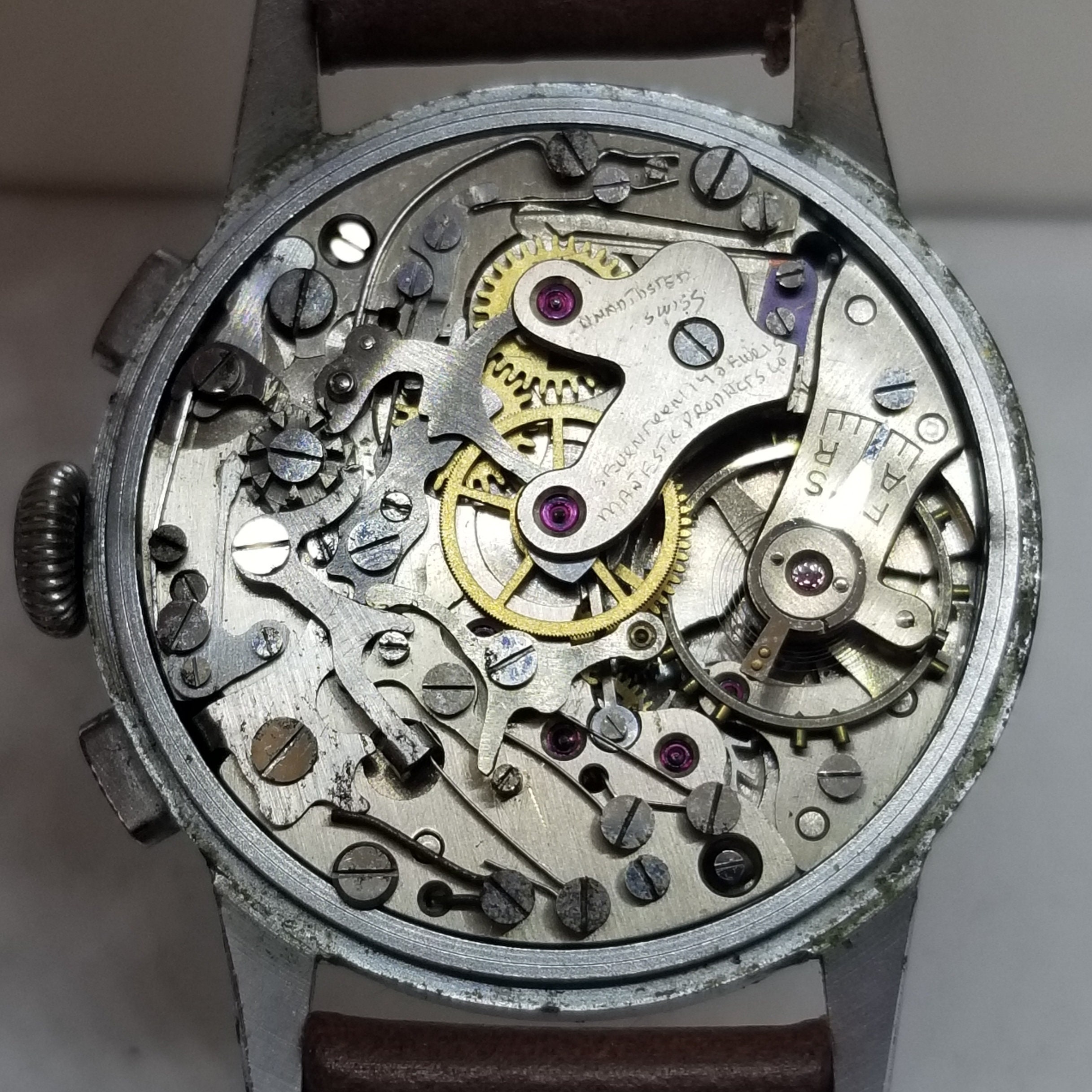 Gladiator store watch company