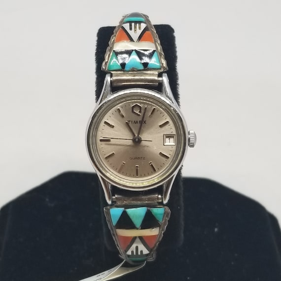 FA3177 Vintage Timex Ladies Quartz Wrist Watch wi… - image 1