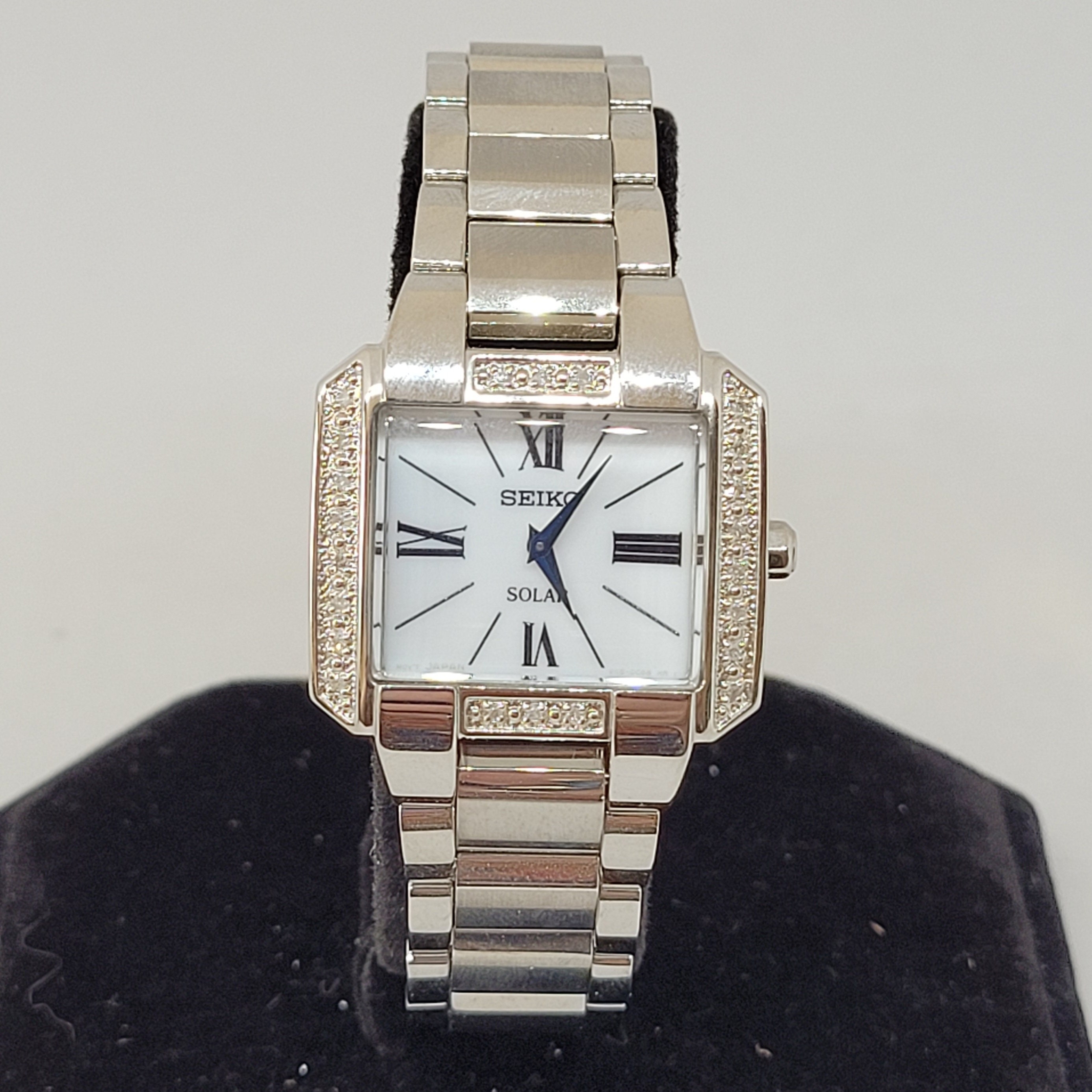 Seiko Solar Quartz Wrist Watch Cal. V115 OB Tag & - Etsy