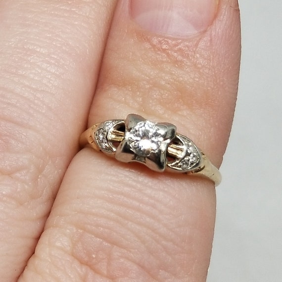 Z1981 Vintage 14K/18K Yellow Gold with an Est. .2… - image 5