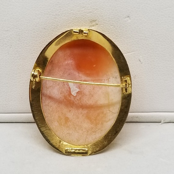 Z1405 Vintage 18K Yellow Gold Cameo, Damage. - image 2