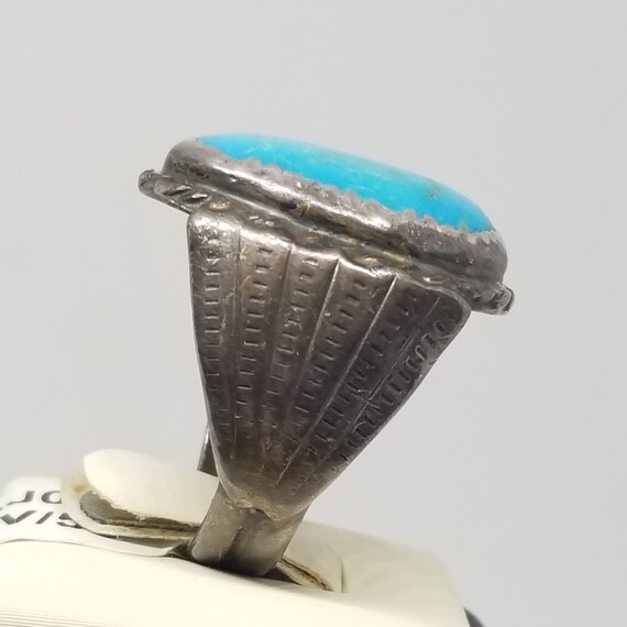 FAJ004 Vintage Sterling and Turquoise Ring, Size … - image 2