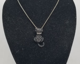 FA4494 Vintage Thailand/Italy Sterling with 1/4 TCW Black Diamonds Cat Pendant on a 18" Sterling Chain.