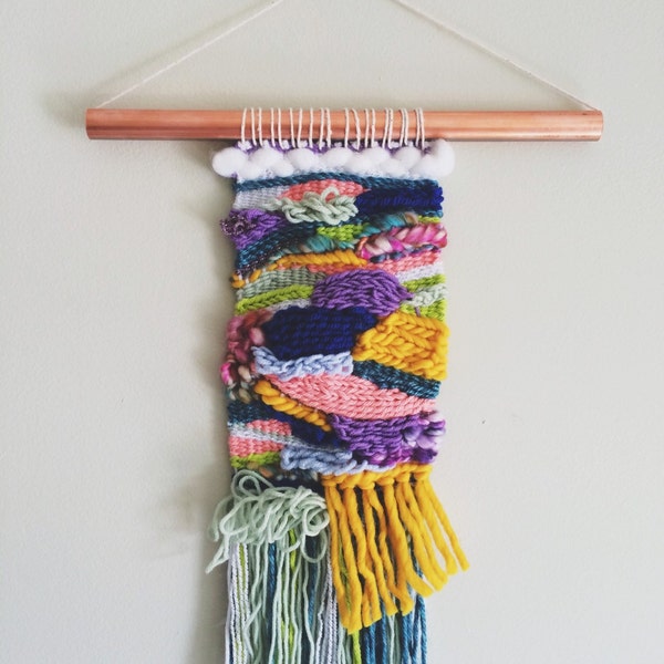 Reefy Weave // HAND WOVEN Yarn Wall Hanging (Made to Order)