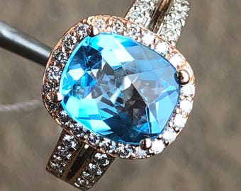 Blue Topaz and Diamonds 14K gold Ring Item SN19