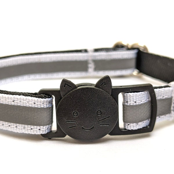 White Gray Reflective Cat Collar - Breakaway Safety Kitty Collar With Bell for Kittens, Small, Large and Outdoor Cats