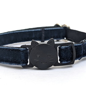 Navy Blue Velvet Cat Collar - Breakaway Safety Soft Luxury Kitty Collar With Bell for Kittens, Large and Small Cats