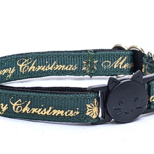Merry Christmas Cat Collar - Green and Gold Holiday Breakaway Cat Collar With Removable Bell