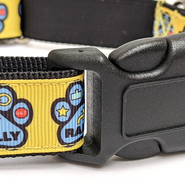 Rally-O Dog Collar - Dog Obedience Sport Yellow Pawprint Pet Collar