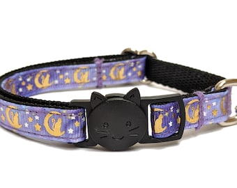 Glänzende Katze und Mond Lila Katzen Halsband - Handgefertigte Ausreißer Katze mit abnehmbaren Glöckchen