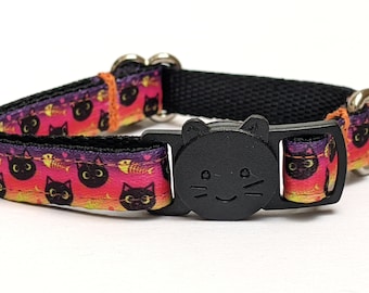 Collar para gatos de Halloween: collar naranja espeluznante con cascabel extraíble.