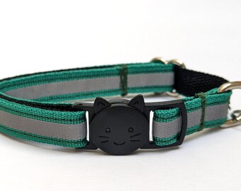 Reflective Hunter Green Cat Collar - Breakaway Safety Kitty Collar With Bell for Kittens, Small, Large, Outdoor Cats