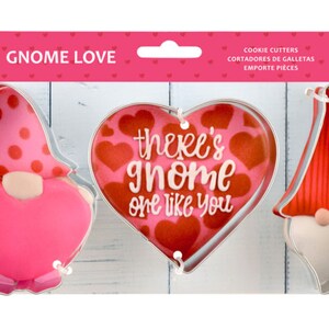 VALENTINE GNOME 3 Piece Color Cookie Cutter Set