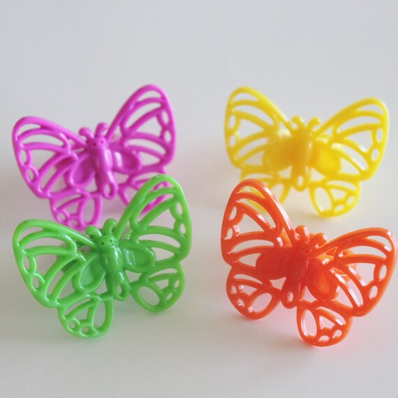 Plastic butterfly rings discount