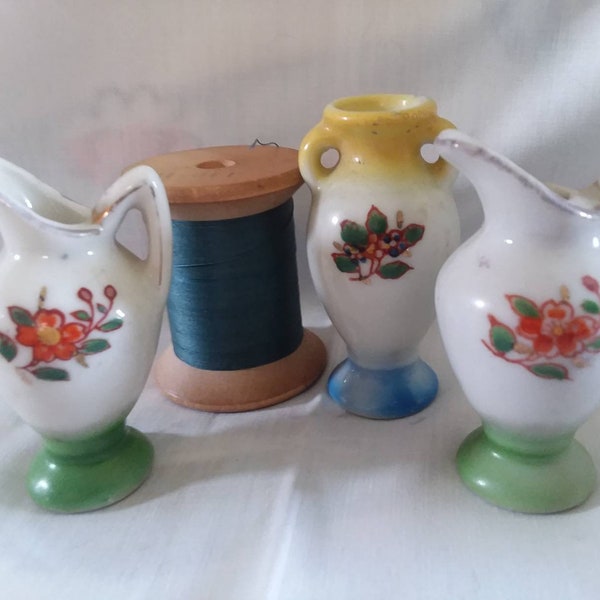 Vintage Miniature Pitchers and Urn with Roses. Occupied Japan