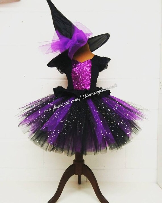 black witch outfit