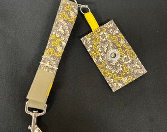 Large Dog Leash with Matching Waste-Bag Holder (Paisley Pattern - Yellow/Beige/Tan)