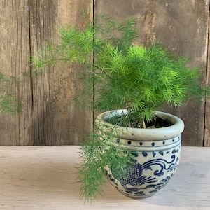 Vintage Blue and White Vase Bowl