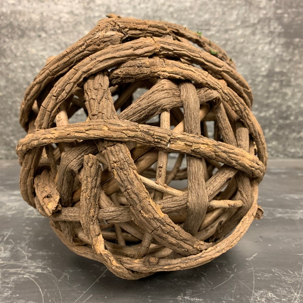 Large Vine Ball Sculpture 8" Dia.