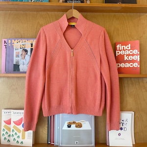 Pull cardigan vintage en laine mélangée avec haut saumon St John Taille M Belle couleur