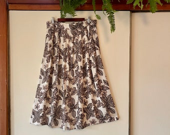 Vintage 80's tropical leaf print Midie Skirt 31” Waist with pockets